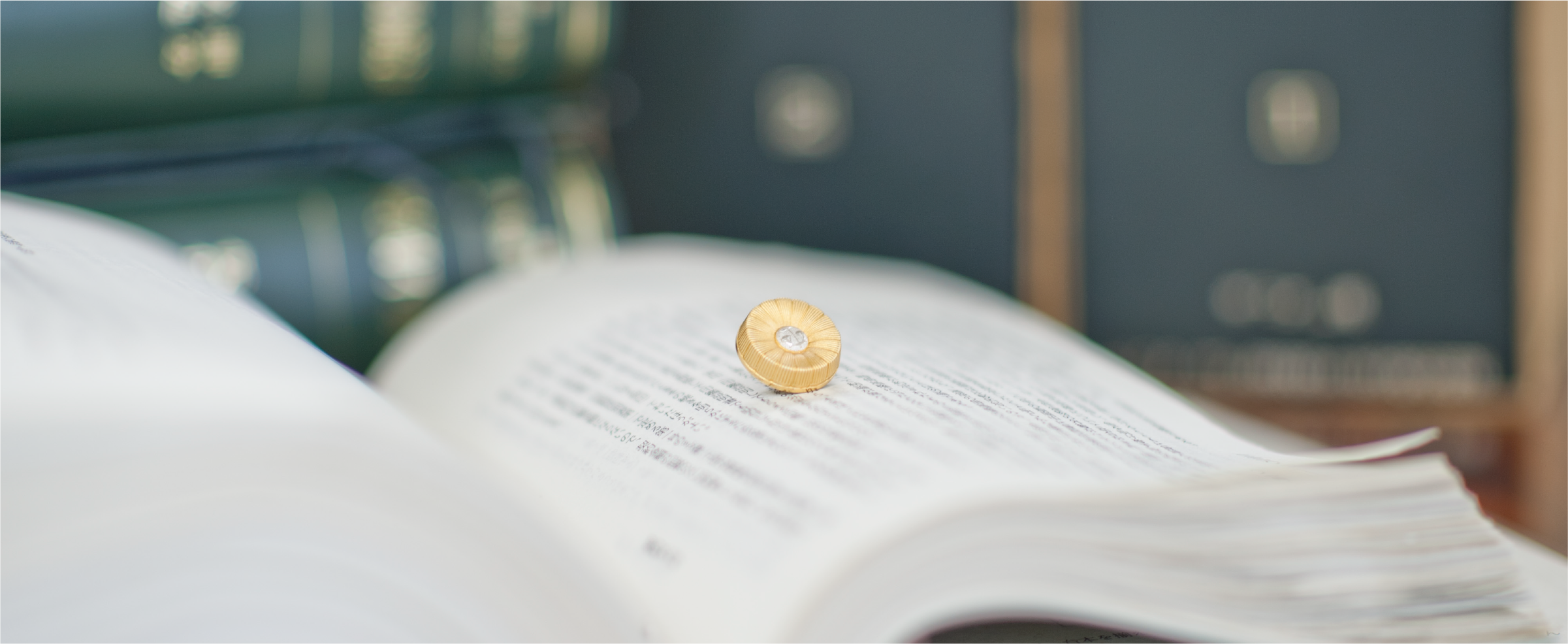 弁護士は特別ではありません。