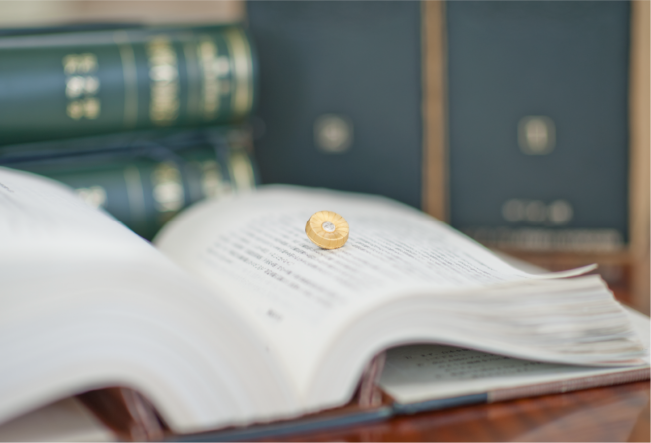 弁護士は特別ではありません。